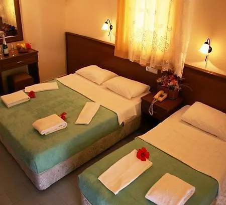Club Family Garden Otel 3*
