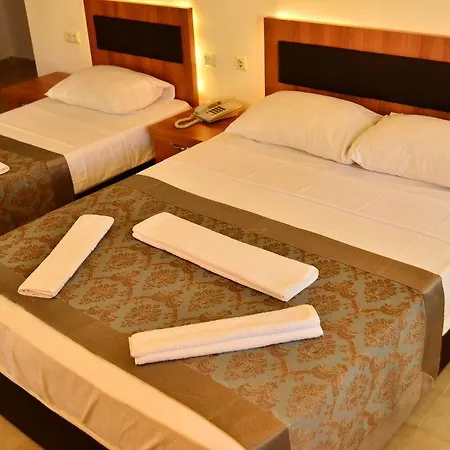 Club Family Garden Otel 3*