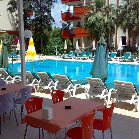 Otel Club Family Garden