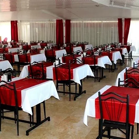 Otel Club Family Garden