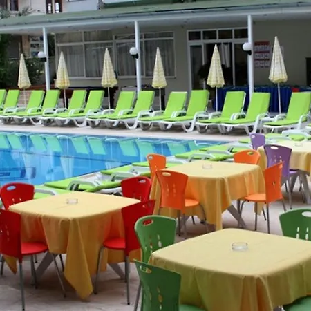 Hotel Club Family Garden 3*